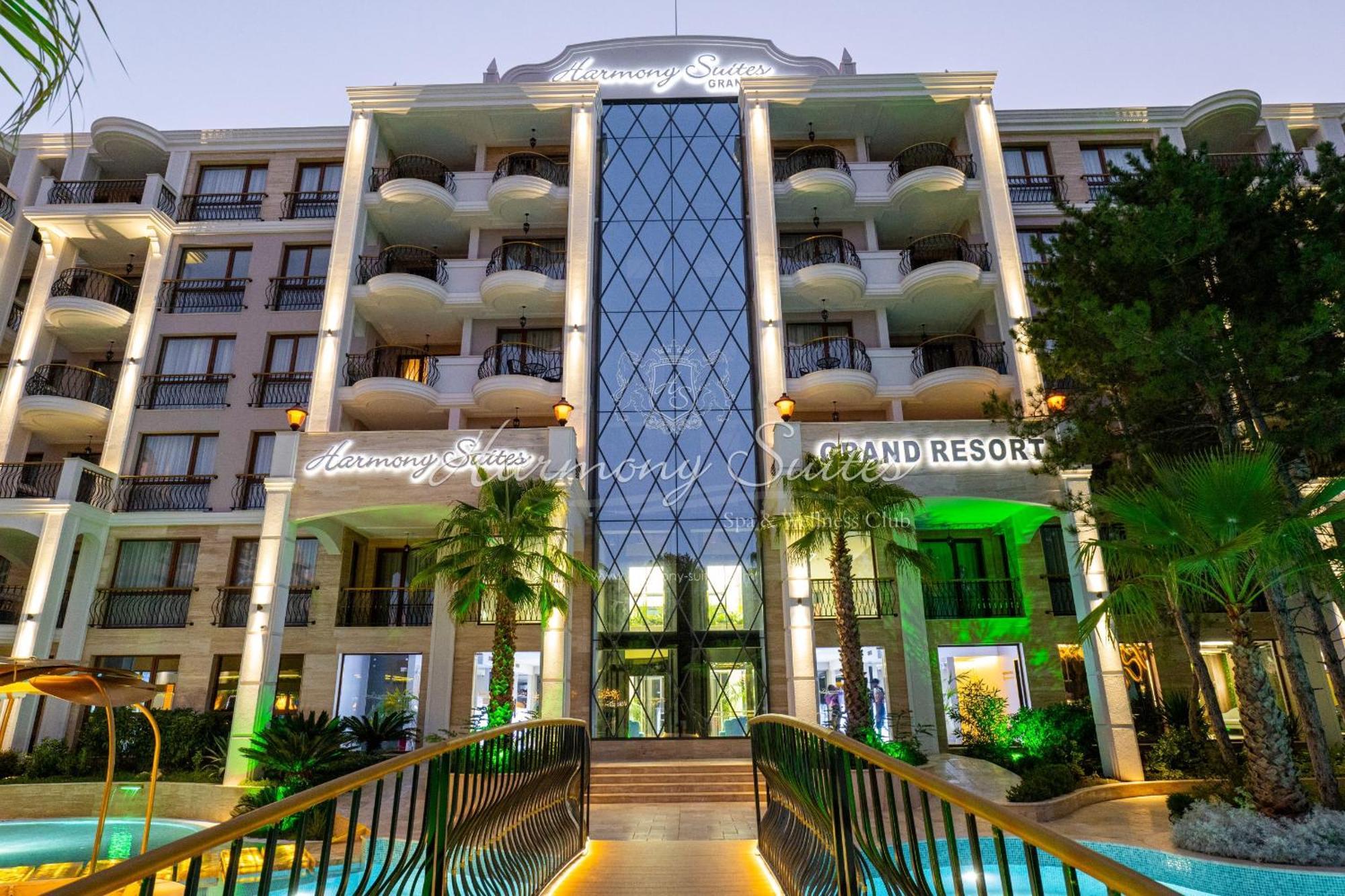 Harmony Grand Aparthotel 2*